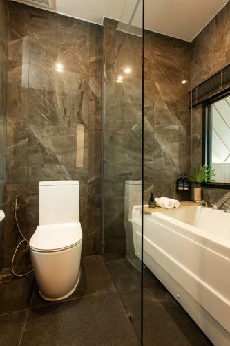 Hotel The Canale Samui Resort - Sha Extra Plus