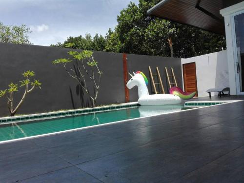 Villa Sand House