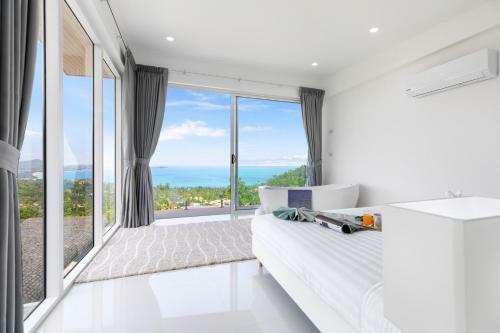 Emerald Villa 3 Br Sea Views