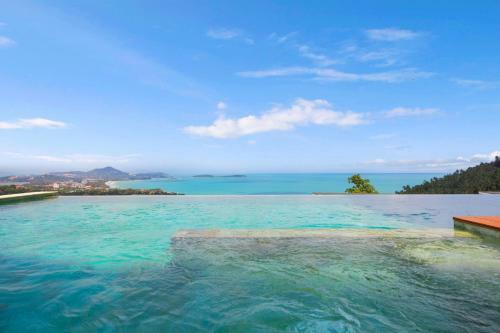 Emerald Villa 3 Br Sea Views