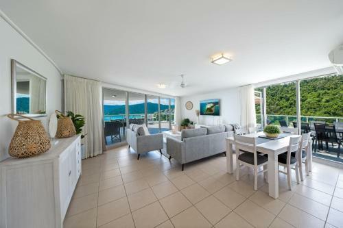 What A View - 2 Bedroom Apartment