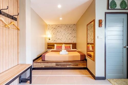 The Palm Hotel
