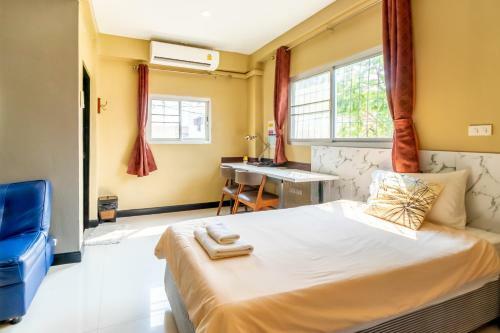 The Palm Hotel