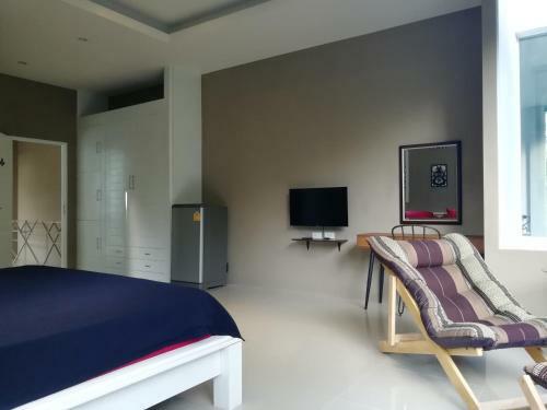Hostal Jungle White House ?????