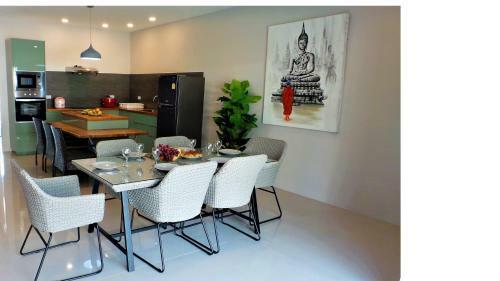 Shushi Apartment