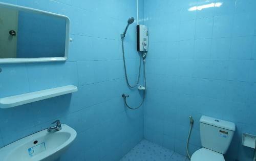 Hotel Chalong Stay Well By Palai Seafood