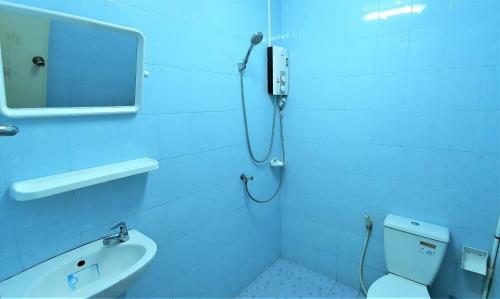 Hotel Chalong Stay Well By Palai Seafood