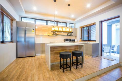 Villa Nakara Hill Phuket
