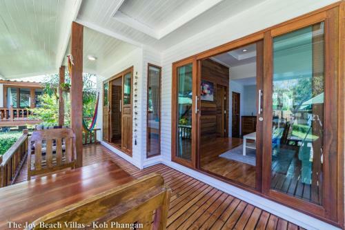 The Joy Beach Villas