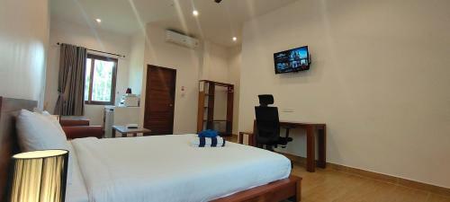 Le Grand Bleu Hotel
