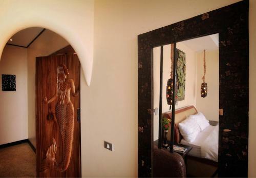 5 Bedroom Seafront Villa Phanghan