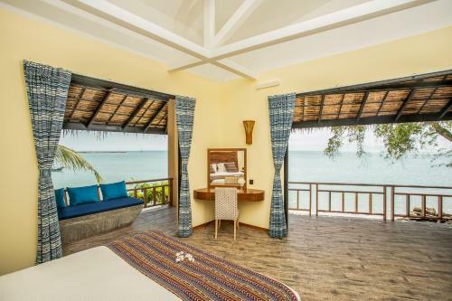 Hotel Absolute Beach Villas