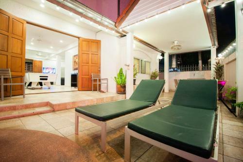 Wongamart Pool Villa