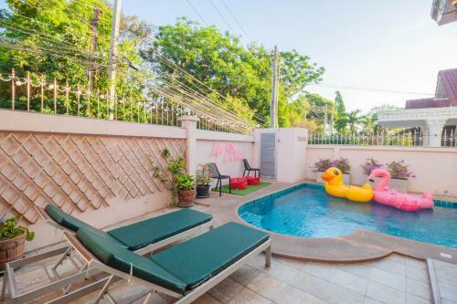 Wongamart Pool Villa