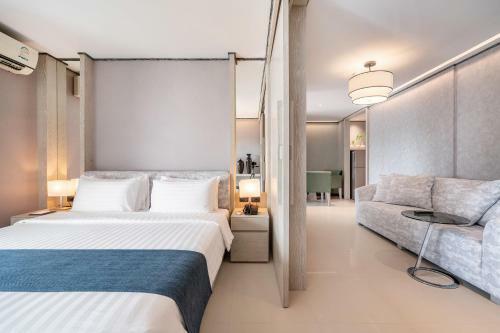 Manhattan Pattaya Hotel - Sha Extra Plus