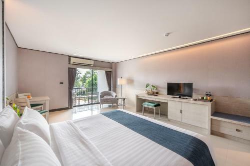 Manhattan Pattaya Hotel - Sha Extra Plus
