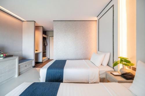 Manhattan Pattaya Hotel - Sha Extra Plus
