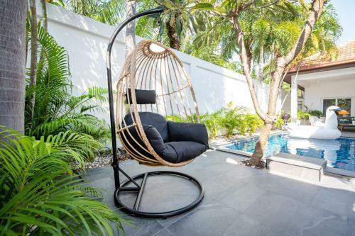 Majestic Residence Pool Villas 2 Bedrooms Private Beach