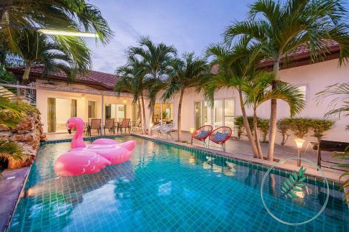 Majestic Residence Pool Villa 4 Bedrooms Private Beach