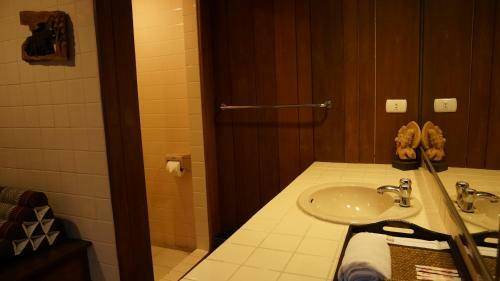 Hotel Leprive Resort