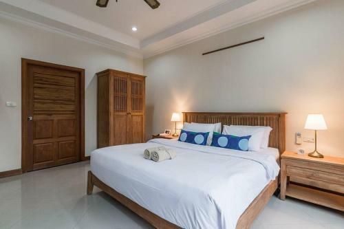 Anb Poolvilla 3br Walk Private Beach In Pratamnak