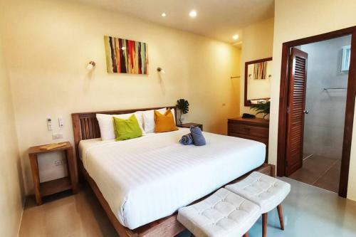 Anb Poolvilla 3br Walk Private Beach In Pratamnak