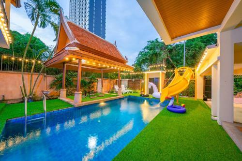 Bali Beach Pool Villa