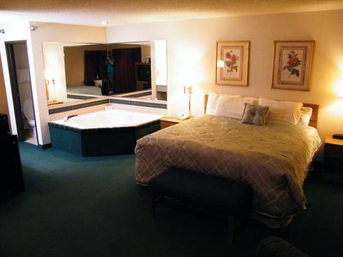 Hotel Country Hearth Inn & Suites - Mexico