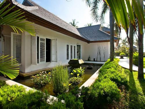 Puri Nirwana Luxury Beachfront Villa