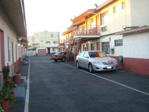 Motel American Inn