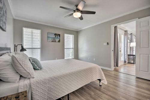 Gulf Breeze Retreat Less Than 4 Mi To Beach Access!