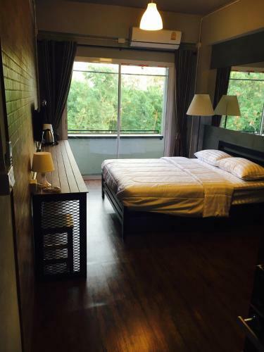Hostal Popcorn House Ratchada