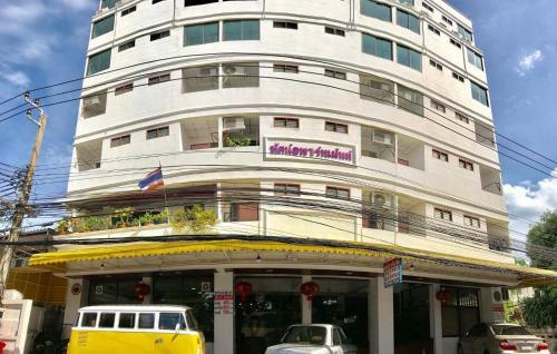 Apartamento Tat Hotel