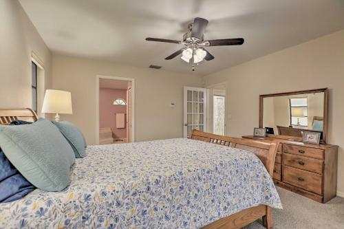 Cape Coral Retreat With Pool About 6 Mi To Beach!