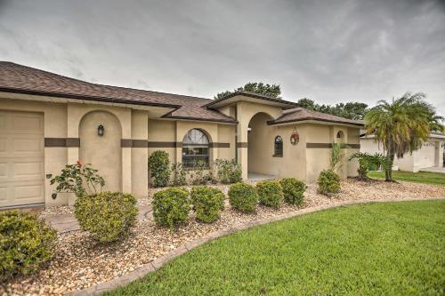Cape Coral Retreat With Pool About 6 Mi To Beach!
