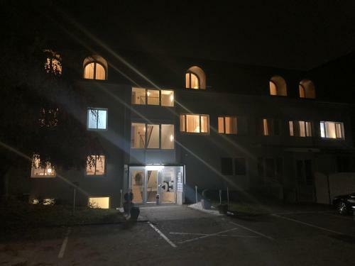 Hostal Motel55 Roomrent55