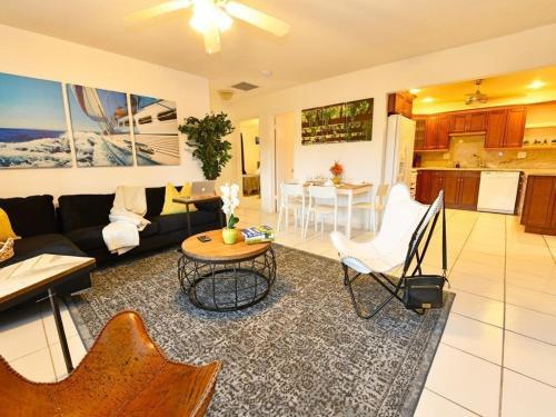 Apartamento Super Charming?beach 5min?fantastic Location?free Bikes?sleeps 16
