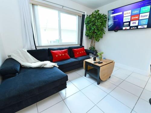 Apartamento Super Charming?beach 5min?fantastic Location?free Bikes?sleeps 16