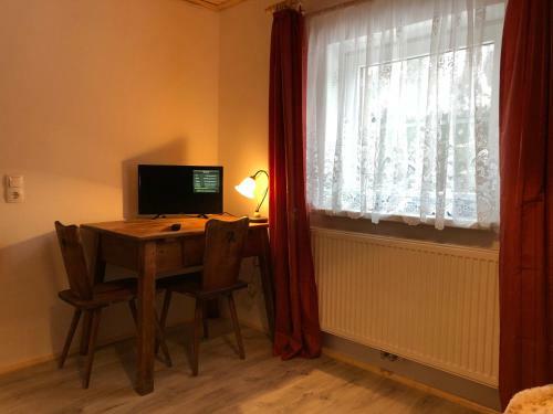Einser-h�tte Selbstversorgerhaus F�r 7 Personen