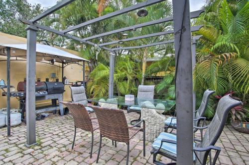 Hollywood Home With Bonus Apt Less Than 2 Mi To Beach!