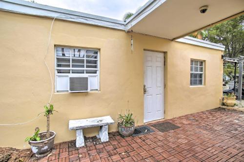 Hollywood Home With Bonus Apt Less Than 2 Mi To Beach!
