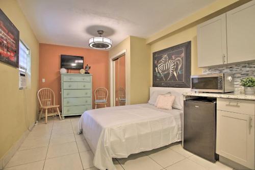 Hollywood Home With Bonus Apt Less Than 2 Mi To Beach!