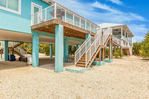 Blue Bungalow