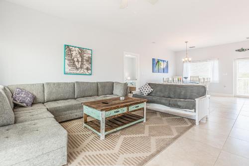 Blue Bungalow