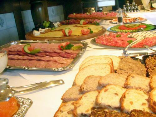 Hostal G�stehaus Kristall