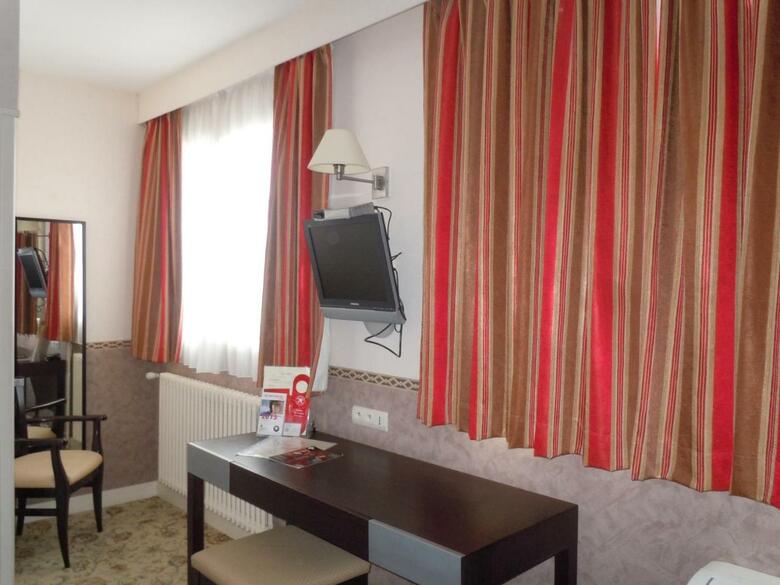 Inter-hotel Le Bellevue Montrichard