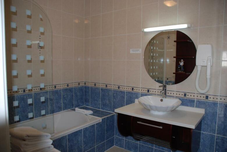 Inter-hotel Le Bellevue Montrichard