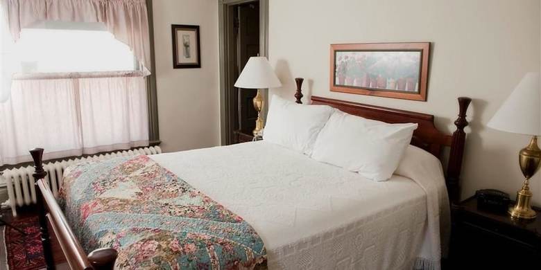 Bed & Breakfast Frederick House