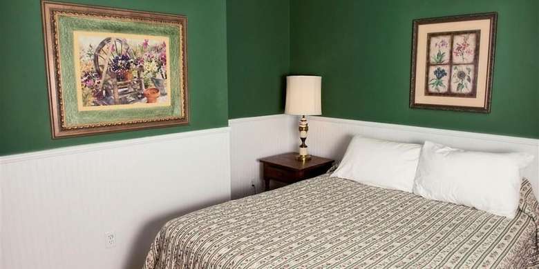 Bed & Breakfast Frederick House