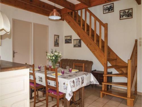 Holiday Home Rue Kervoas